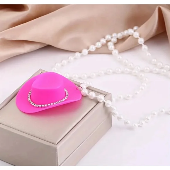 Pearl Necklace with Pink Cowboy Hat Rhinestone Pendant - Picture 2 of 4